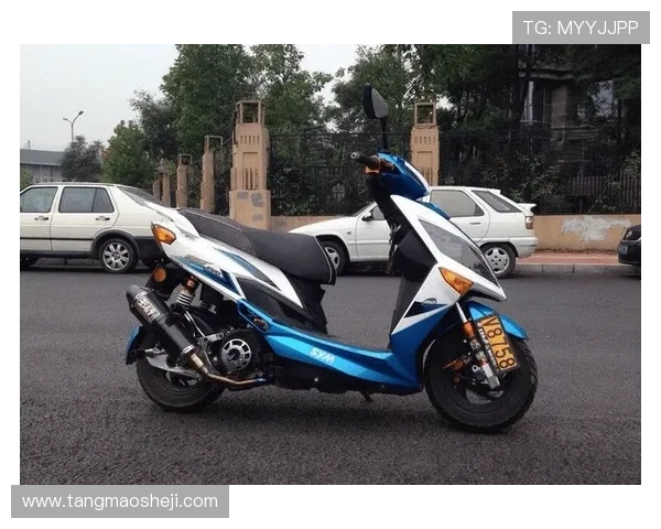 #来回20公里，推荐个踏板摩托车呗#